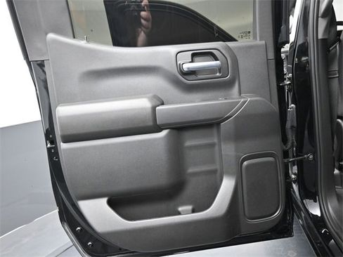 Used 2025 Chevrolet Silverado 1500 Custom Trail Boss image 35