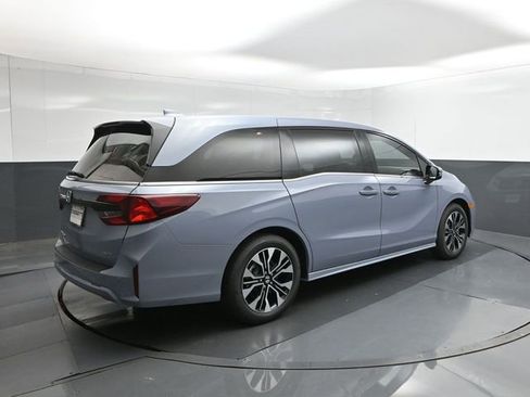 New 2026 Honda Odyssey Elite image 8