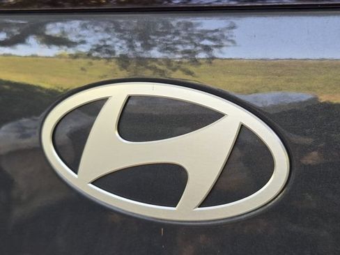 Used 2024 Hyundai Kona SEL w/ Convenience Package FWD image 11