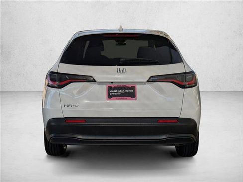 New 2026 Honda HR-V LX image 8