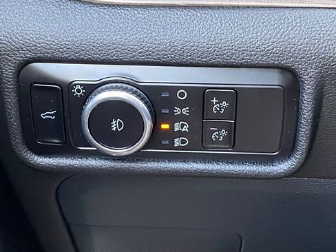 Certified 2023 Ford Explorer Limited w/ Limited Technology Package AWD/4WD image 59