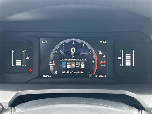 Used 2025 Toyota 4Runner SR5 image 29