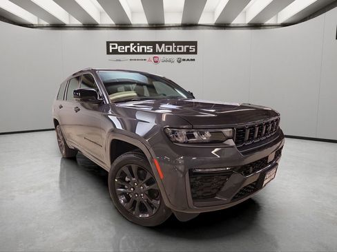 New 2026 Jeep Grand Cherokee L Limited image 7