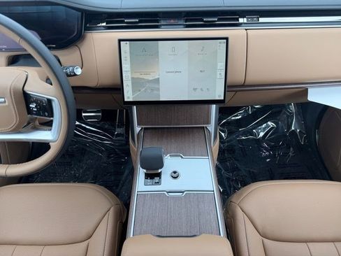 New 2026 Land Rover Range Rover SE AWD/4WD image 15