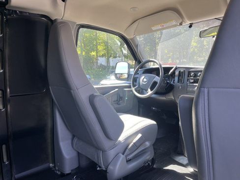 New 2025 Chevrolet Express 2500 w/ Driver Convenience Package image 12