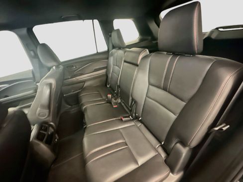 Used 2023 Honda Passport TrailSport image 30