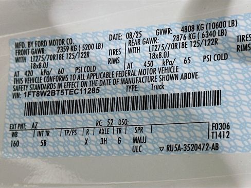 Used 2026 Ford F250 Lariat w/ FX4 Off-Road Package image 32