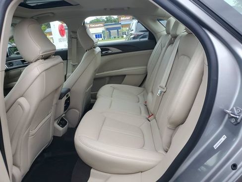 Used 2020 Lincoln MKZ Reserve w/ Elements Package AWD/4WD image 9