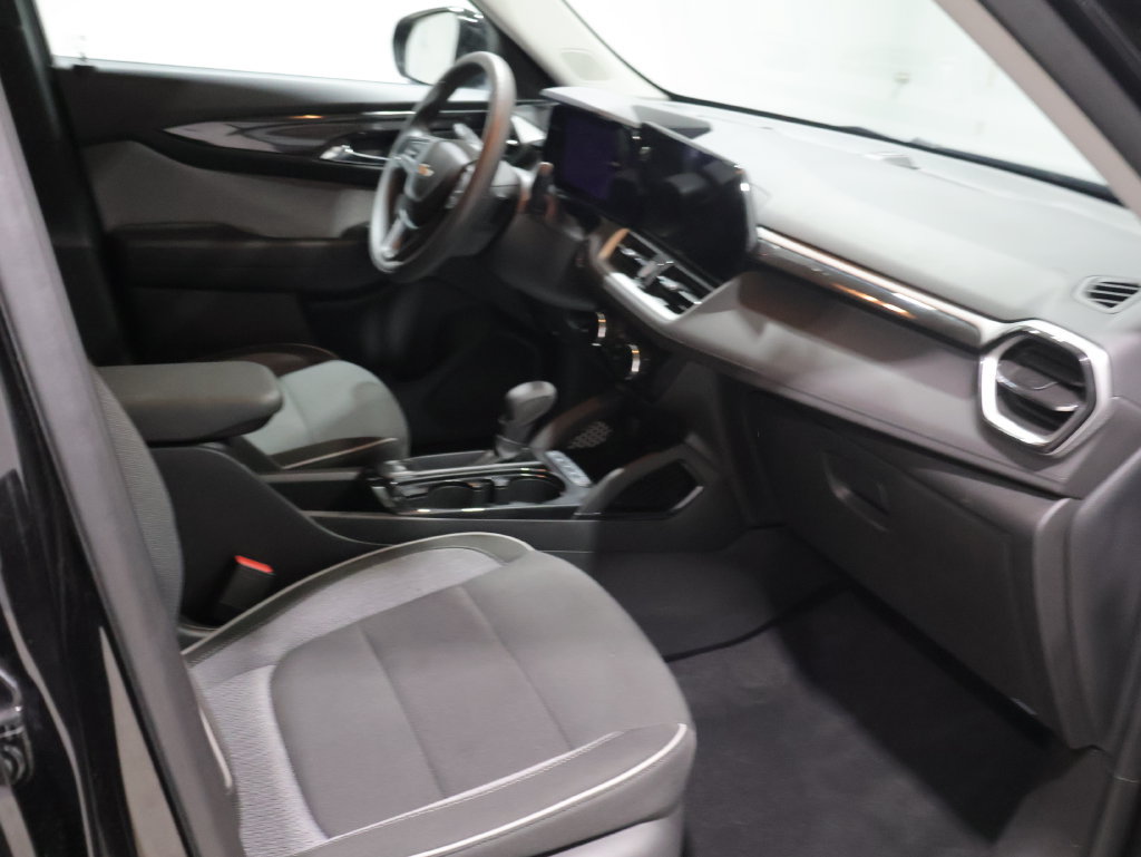 Used 2026 Chevrolet TrailBlazer LT AWD/4WD image 22