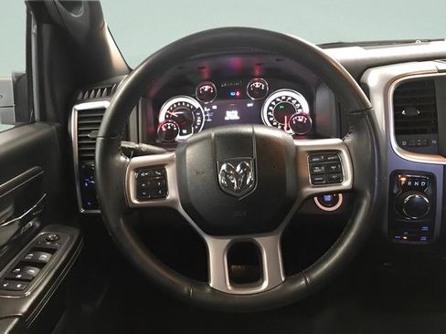 Used 2022 RAM 1500 Classic Warlock w/ Electronics Group AWD/4WD image 18