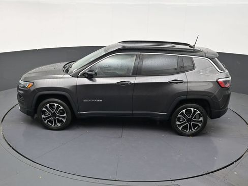 Used 2023 Jeep Compass Limited AWD/4WD image 13