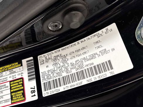 Certified 2018 Toyota Tacoma TRD Sport image 11