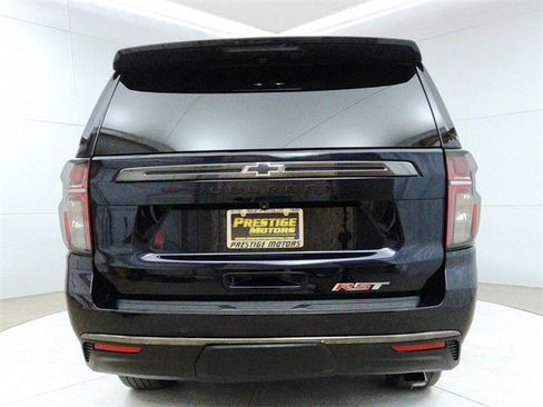 Used 2021 Chevrolet Suburban RST image 6