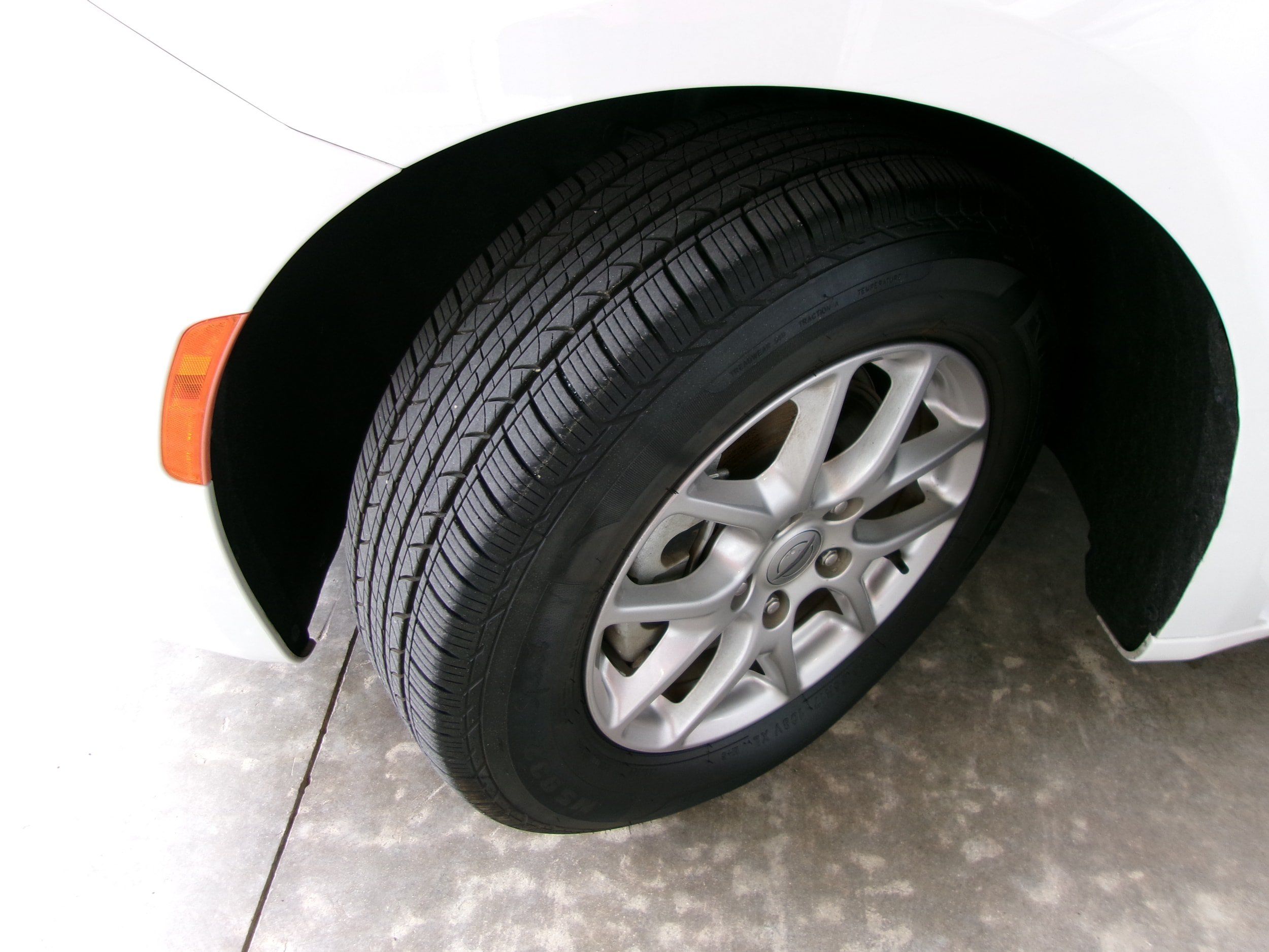 Used 2024 Chrysler Pacifica Touring-L FWD image 10