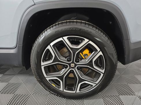 Used 2023 Rivian R1T Adventure AWD/4WD image 10