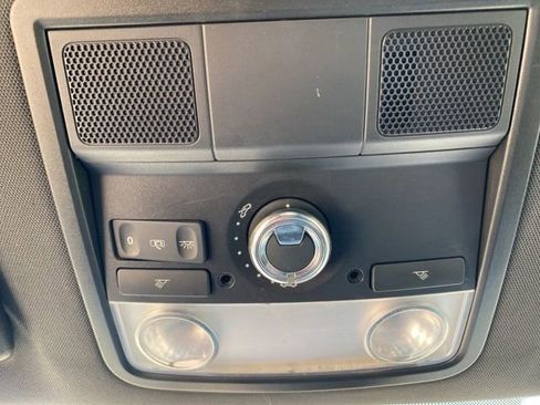 Used 2012 Volkswagen Beetle 2.0T image 21