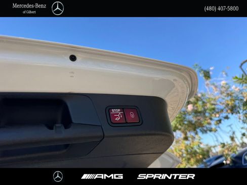 Certified 2025 Mercedes-Benz GLB 250 image 6