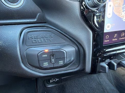 Used 2026 RAM 2500 Big Horn AWD/4WD image 31
