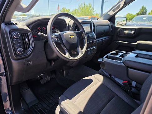 Used 2022 Chevrolet Silverado 1500 Custom AWD/4WD image 10