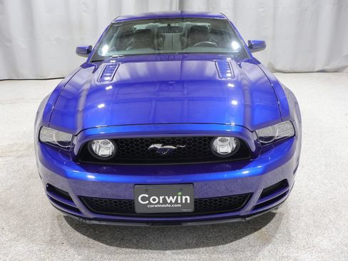 Used 2014 Ford Mustang GT Premium w/ Accessory Package 5 RWD image 7