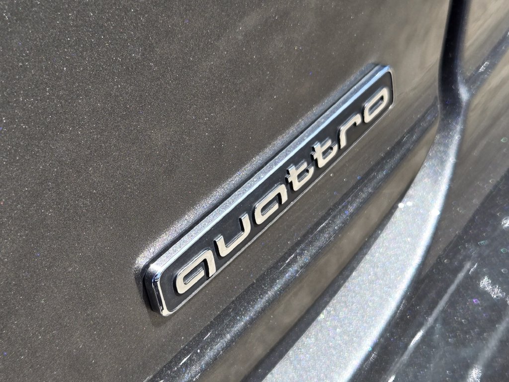 Used 2021 Audi Q8 Premium Plus w/ Premium Plus Package AWD/4WD image 14