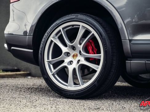 Used 2008 Porsche Cayenne GTS AWD/4WD image 55
