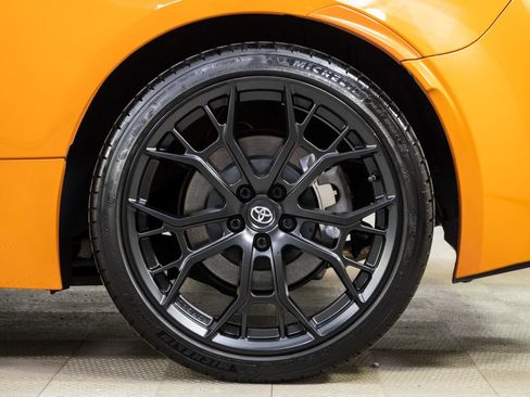 Used 2023 Toyota GR86 10th Anniversary SE image 31