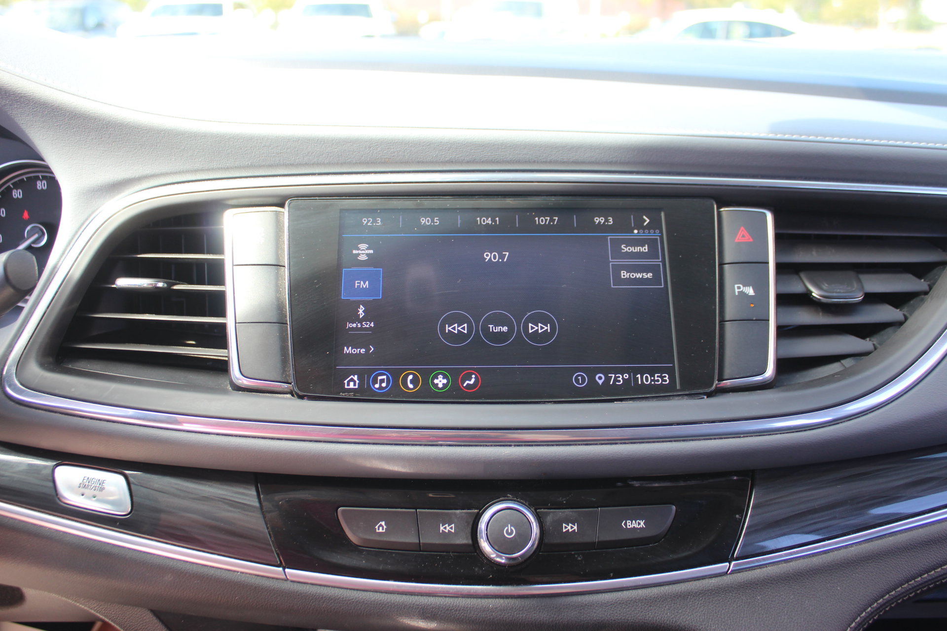 Used 2020 Buick Enclave Essence FWD image 20