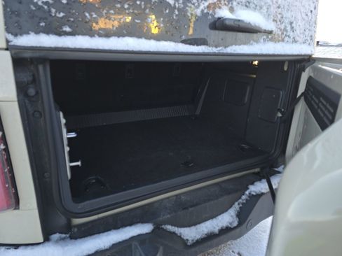 Used 2025 Ford Bronco Outer Banks image 13