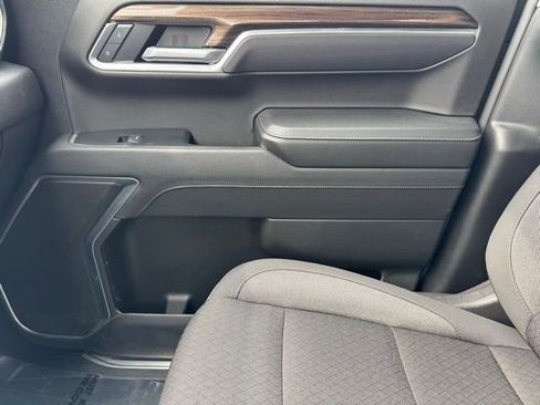 Certified 2025 Chevrolet Silverado 1500 LT image 22