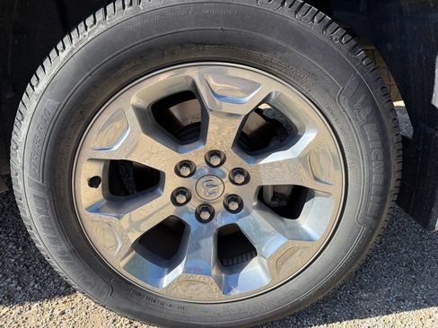 Used 2022 RAM 1500 Big Horn AWD/4WD image 41