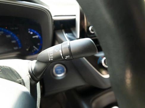 Used 2021 Toyota Corolla LE FWD image 37