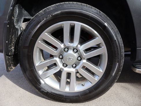 Used 2013 Toyota 4Runner Limited image 44