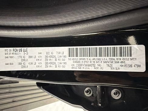 Used 2019 RAM 1500 Limited AWD/4WD image 18