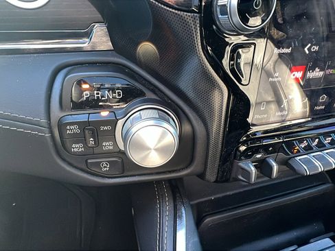 Used 2023 RAM 1500 Limited w/ Night Edition image 30