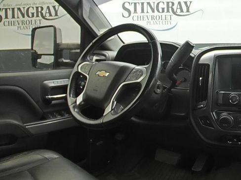 Used 2019 Chevrolet Silverado 2500 LTZ w/ Duramax Plus Package AWD/4WD image 16