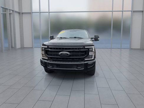 Used 2021 Ford F350 Lariat w/ Tremor Off-Road Package AWD/4WD image 3