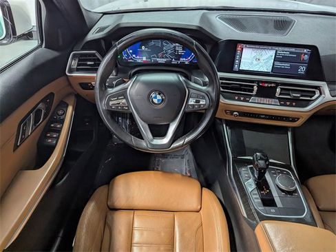 Used 2021 BMW 330i Sedan w/ Driving Assistance Package image 7