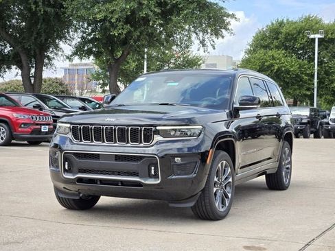 New 2025 Jeep Grand Cherokee L Overland w/ Advanced Protech Group III image 2