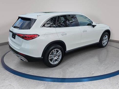 New 2026 Mercedes-Benz GLC 300 image 5