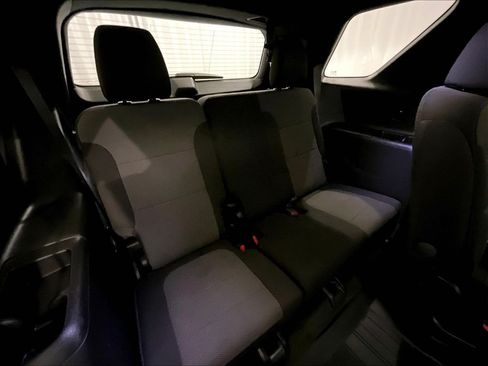 Used 2023 Chevrolet Traverse LT w/ LPO, Floor Liner Package AWD/4WD image 17