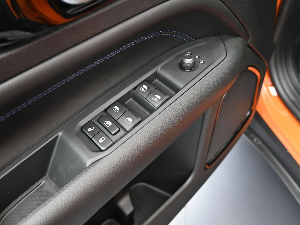 New 2026 Jeep Compass Latitude AWD/4WD image 13