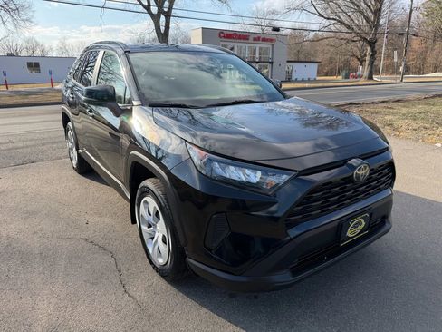 Used 2019 Toyota RAV4 LE w/ All Weather Liner Package image 3