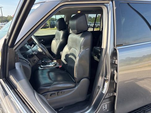 Used 2019 Nissan Armada Platinum w/ Captain's Chairs Package RWD image 47