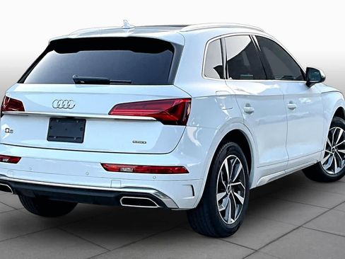 Used 2023 Audi Q5 2.0T Premium Plus AWD/4WD image 13