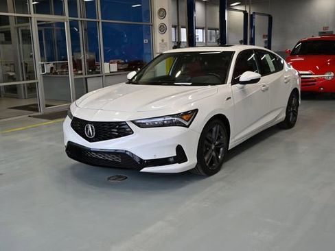 Used 2023 Acura Integra A-Spec image 2