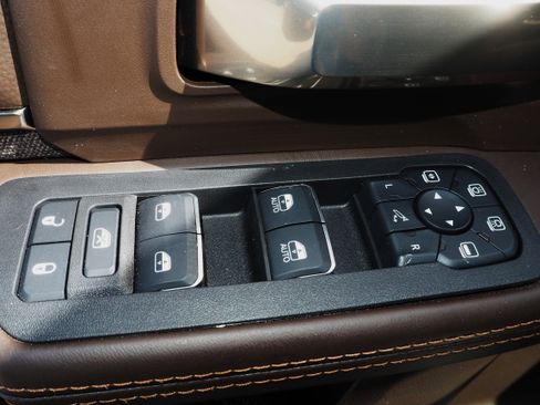 New 2025 RAM 3500 Longhorn image 29