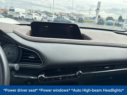 Used 2021 MAZDA CX-30 AWD 2.5 S w/ Premium Package image 11