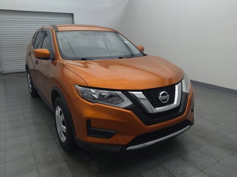 Used 2017 Nissan Rogue S image 14