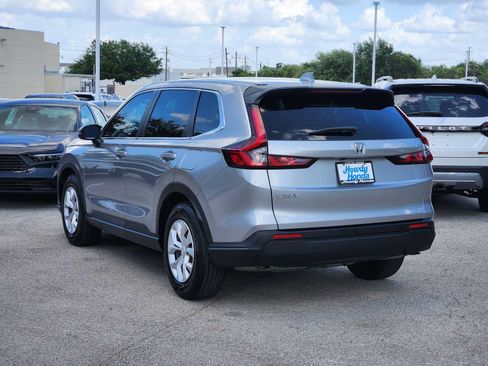 Used 2024 Honda CR-V LX image 5